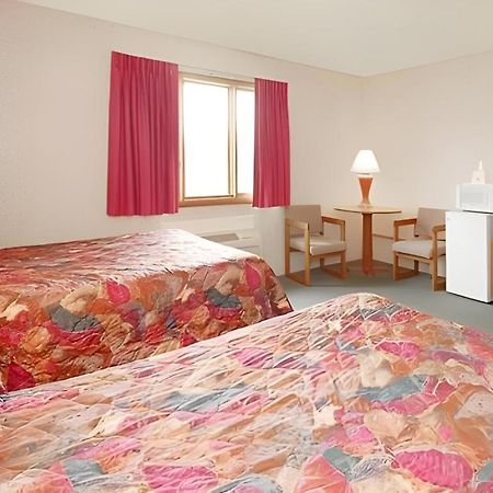 Econo Lodge Cuba I-86 Esterno foto