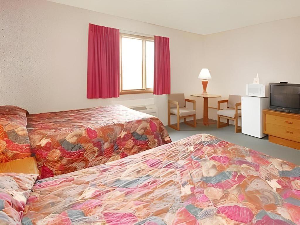 Econo Lodge Cuba I-86 Esterno foto