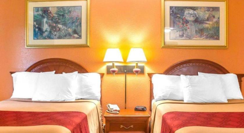 Econo Lodge Cuba I-86 Esterno foto