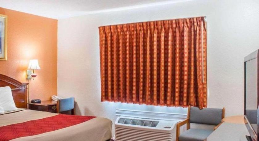 Econo Lodge Cuba I-86 Esterno foto
