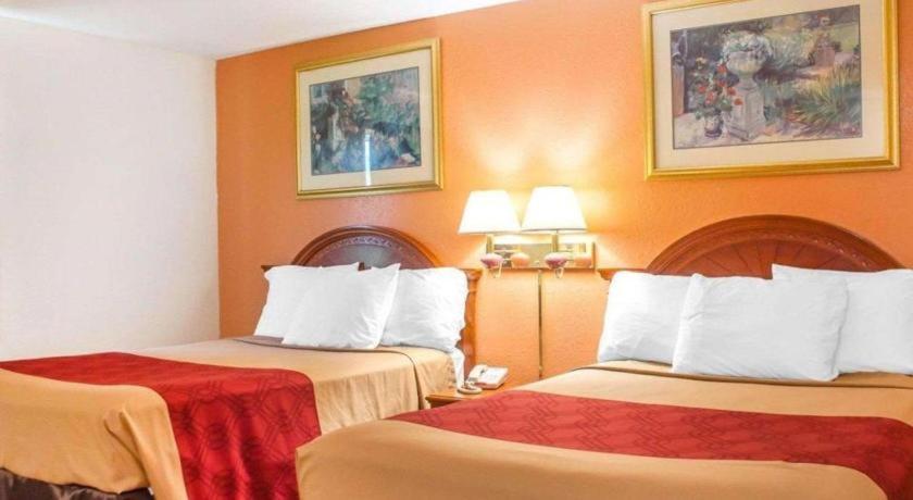 Econo Lodge Cuba I-86 Esterno foto